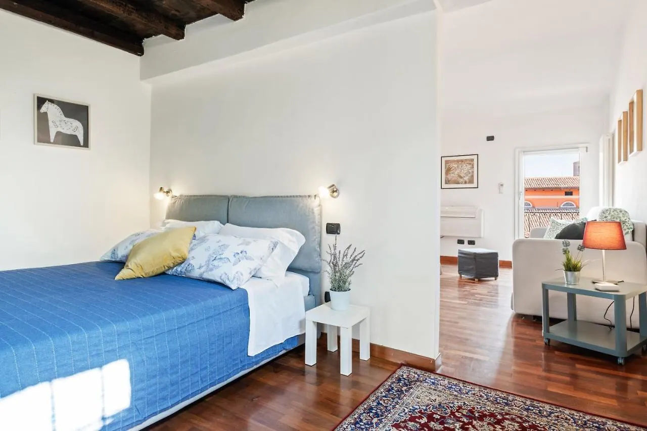 Piazza Dei Tribunali Apartment Болонья